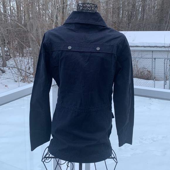 Helly Hansen Utility Jacket - Picture 8 of 16